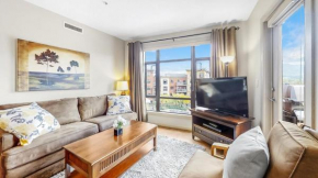 Top Floor Corner Unit with Pool and Lake View